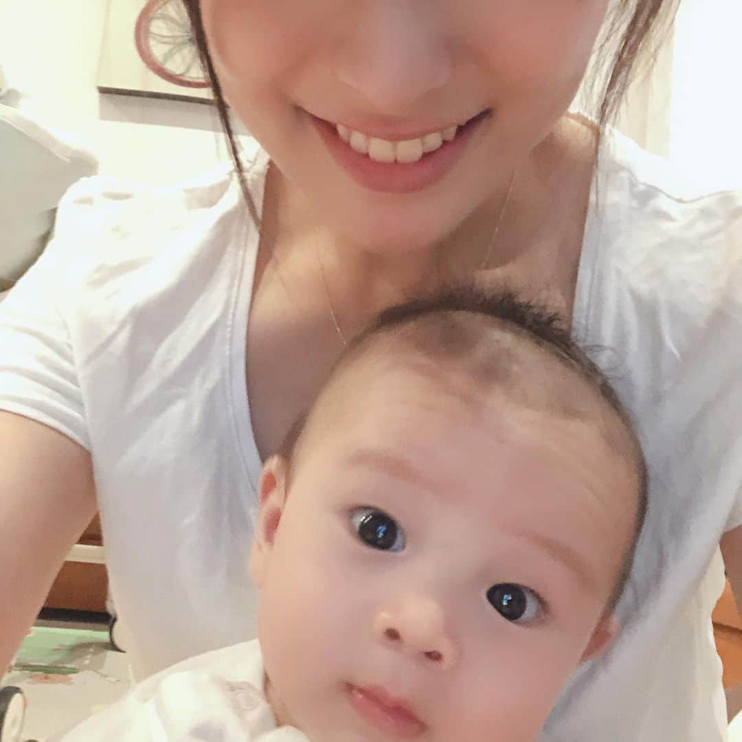神戸蘭子さんのインスタグラム写真 - (神戸蘭子Instagram)「すくすく成長中。  #下の子 #３ヶ月 #ママライフ #2人育児」7月10日 17時20分 - ranran0414