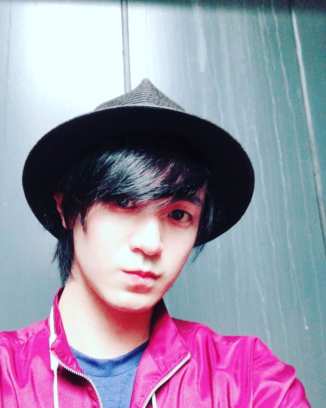 磯村洋祐のインスタグラム：「さよなら金髪！ 撮影のため黒にしました！ いつもありがとう！ #黒#金髪#さようなら」