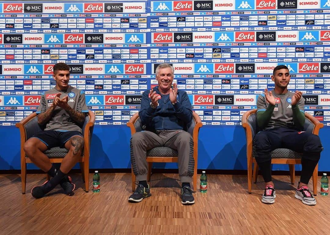 SSCナポリさんのインスタグラム写真 - (SSCナポリInstagram)「@mrancelotti, @gdilorenzo2 and @ghoulam.faouzi sit down to take questions from the hordes of Napoli fans in Dimaro! 💙 #ForzaNapoliSempre #Dimaro19」7月10日 17時22分 - officialsscnapoli