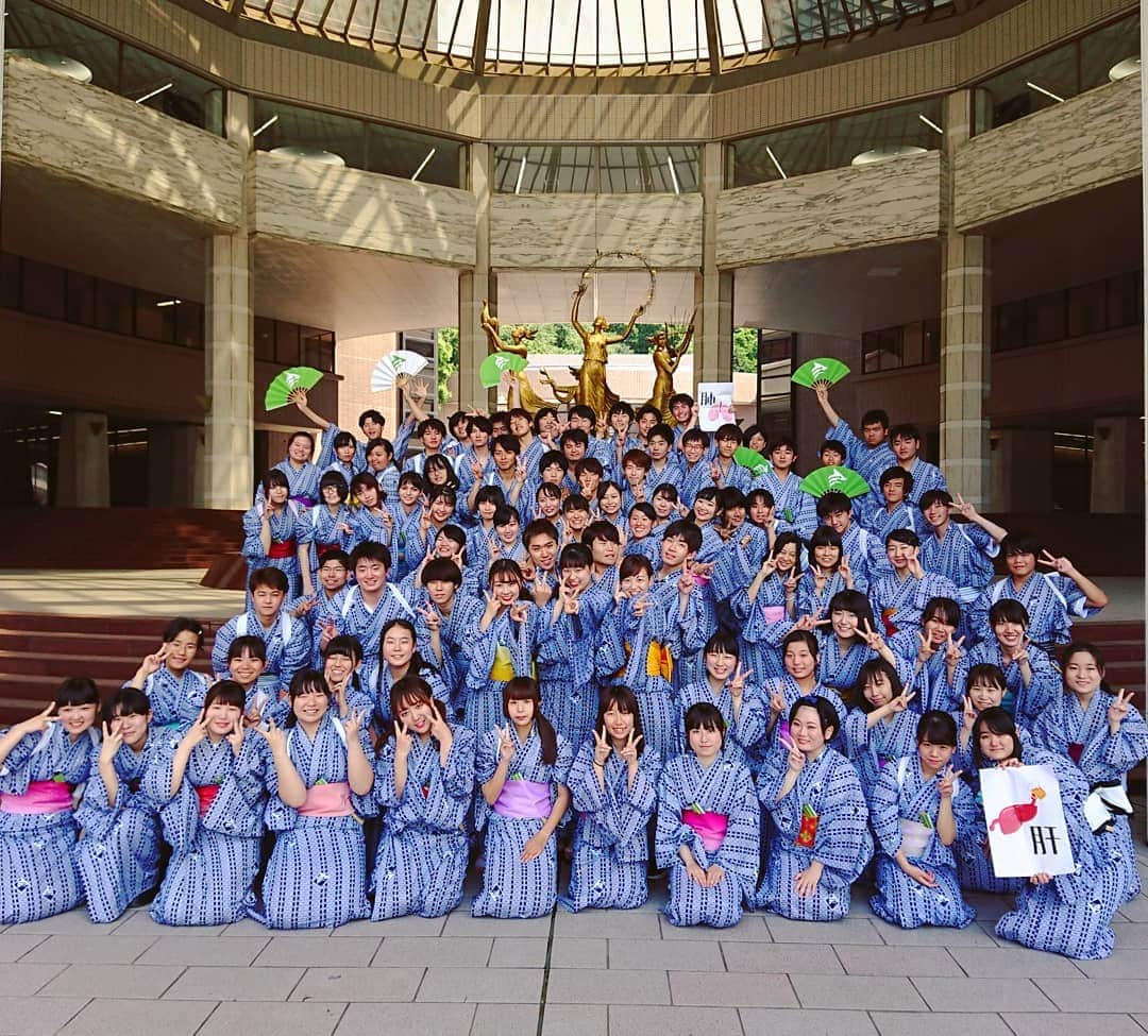 日本工学院さんのインスタグラム写真 - (日本工学院Instagram)「声優・演劇科１年次による毎年恒例の野外パフォーマンス。滑舌練習教材として用いられる歌舞伎の台詞「外郎売」の一節を野外で発表しました。 <教職員投稿写真>  #日本工学院 #nihonkogakuin #専門学校 #日本工学院八王子専門学校 #日本工学院専門学校 #工学院 #教職員投稿写真 #声優演劇科 #野外パフォーマンス #アオハル#あおはる #夢に向かって #頑張るぞ #進路 #進路相談 #外郎売 #歌舞伎 #滑舌練習 ぜひ#オーキャン#オープンキャンパス　に！」7月10日 18時21分 - nihonkogakuin
