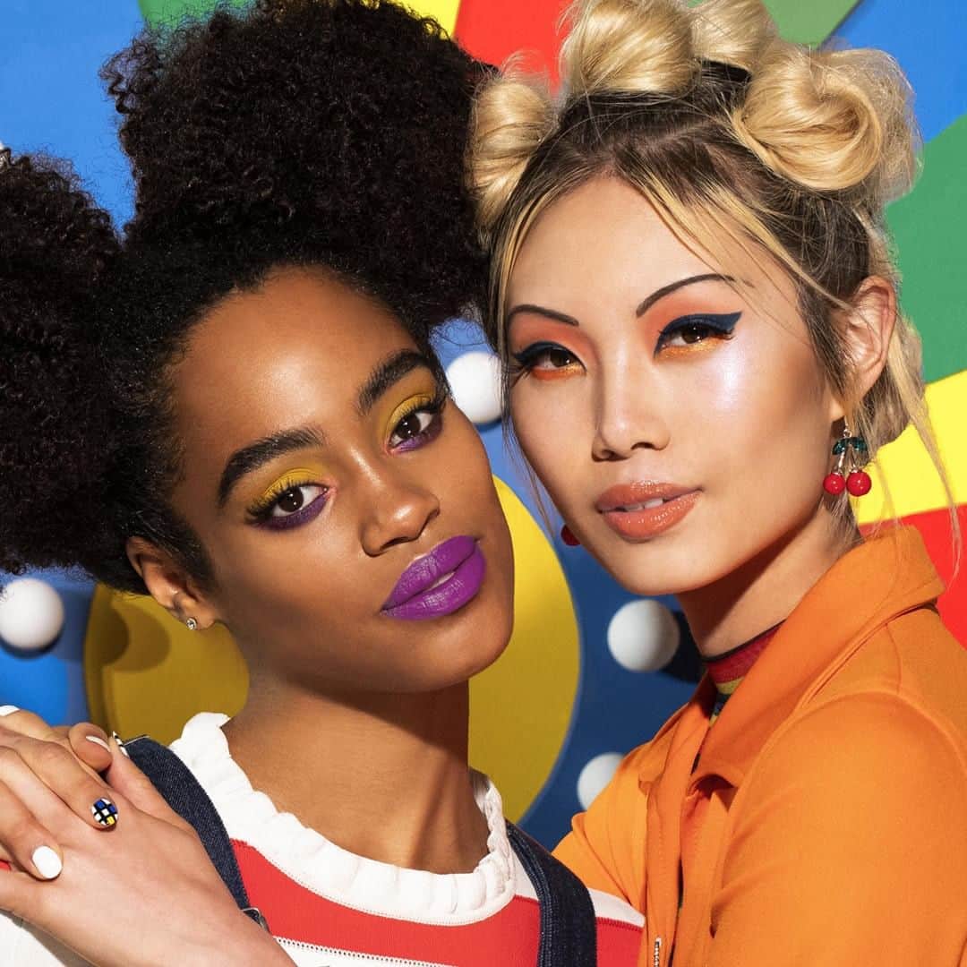 wet'n wild beautyさんのインスタグラム写真 - (wet'n wild beautyInstagram)「Wear this summer's hottest colors. SHOP our Limited Edition PAC-MAN Collection! ☀️ . . . #wetnwildbeauty #pacman #pacmanxwetnwild #retro #pacmanmakeup #makeupcollection #bold #bright #80s」7月11日 4時05分 - wetnwildbeauty
