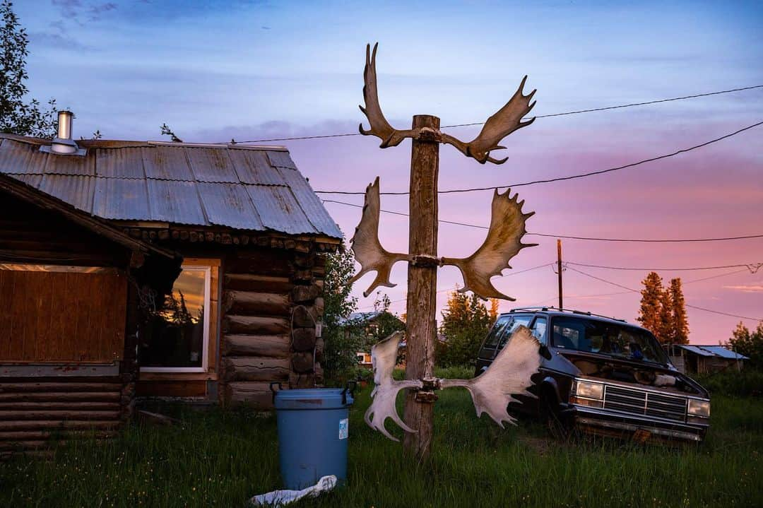 patagoniaさんのインスタグラム写真 - (patagoniaInstagram)「“The nature surrounding our communities is changing. There is increasing threat of food scarcity as rivers dry and temperatures change. Life is at risk.” - Bernadette Demientieff, Executive Director of @ourarcticrefuge.⁠⠀ ⁠⠀ The decision to reopen the Arctic National Wildlife Refuge to oil drilling threatens the food security and traditional way of life of the Gwich'in people, who have lived in close communion with this land for thousands of years. It will also irrevocably damage the vibrant and vital ecosystems of this incredible national treasure.⁠⠀ In the coming weeks, we hope Congress will vote on H.R.1146, which would STOP the current Administration's push to lease the Arctic Refuge to oil and gas companies. Text ARCTIC to 40649 or check the link in bio.⁠⠀ ⁠⠀ Last month, ambassadors @tommycaldwell, @clare_gallagher_runs, and @slukenelson traveled to Alaska to attend the 2019 Arctic Indigenous Climate Summit. They were humbled and honored to listen to voices from of the Gwich’in Nation, a variety of Alaska Native perspectives from neighboring communities about the dramatic effects of climate change on the Arctic landscape.⁠⠀ ⁠⠀ Afterward, the trio set out on a wild overland adventure through the heart of the Refuge, hiking, climbing, and packrafting their way across this pristine and threatened landscape. All this week we will be sharing more about their trip here on our feed and in our stories, and on @patagonia_climb and @patagonia_trailrunning.⁠⠀ ⁠⠀ Images and words: @austin_siadak」7月11日 4時07分 - patagonia