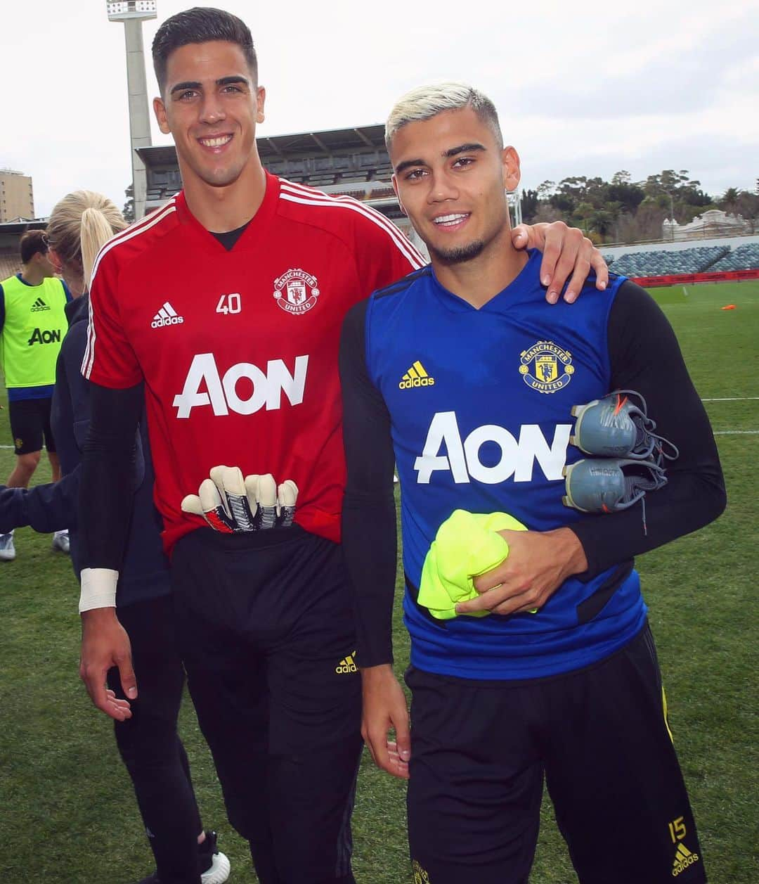 マンチェスター・ユナイテッドさんのインスタグラム写真 - (マンチェスター・ユナイテッドInstagram)「Wednesdays at the WACA 🤗 #MUFC #MUTOUR」7月11日 4時55分 - manchesterunited