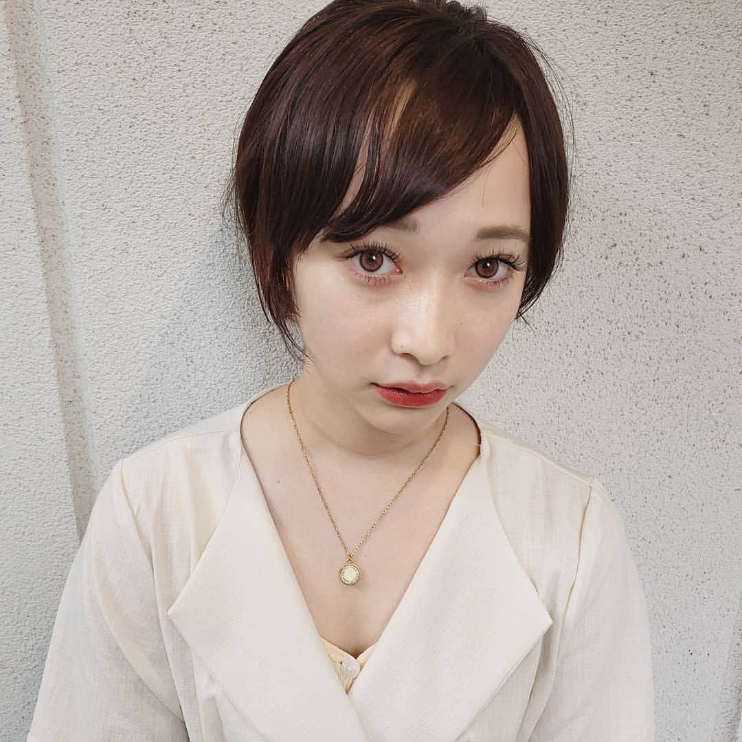 齊藤美沙貴さんのインスタグラム写真 - (齊藤美沙貴Instagram)「一度つけてもらってから、 軽くて柔らかくてモチもいい オードリーラッシュにやみつきです💕 ㅤㅤㅤㅤㅤㅤㅤㅤㅤㅤ 旅行前のマツエクメンテナンスで カナさんにお願いしました♡ ㅤㅤㅤㅤㅤㅤㅤㅤㅤㅤ 🏠 @stars_eyelash_nail 👀 @kana_i32xx ☑️ オードリーラッシュ ブラック 160本 ☑️ 目頭中央cカール 12mm→目尻jカール11mm ☑️ ぱっちりで、目尻たれ目風でオーダー ㅤㅤㅤㅤㅤㅤㅤㅤㅤㅤ ㅤㅤㅤㅤㅤㅤㅤㅤㅤㅤ #オードリーラッシュ#マツエク#cカール#jカール」7月10日 20時22分 - misya_kids