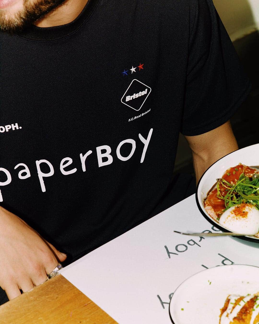 ビームスさんのインスタグラム写真 - (ビームスInstagram)「Collab with "PAPERBOY" 7.12 Fri. Release at  BEAMS HARAJUKU ビームス 原宿にてポップアップショップを開催 ・ ＜JANSPORT＞とのトリプルコラボレーションは日本限定にて展開します！ The triple collab models with "JANSPORT" are sold only in Japan. ・ @beams_harajuku_official  @paperboyparis  @soph_co_ltd  @suicoke_official  @jansportjp ・ Photo (model) by @laurentsegretier ・ #harajuku #beams #ビームス #原宿」7月10日 20時35分 - beams_official