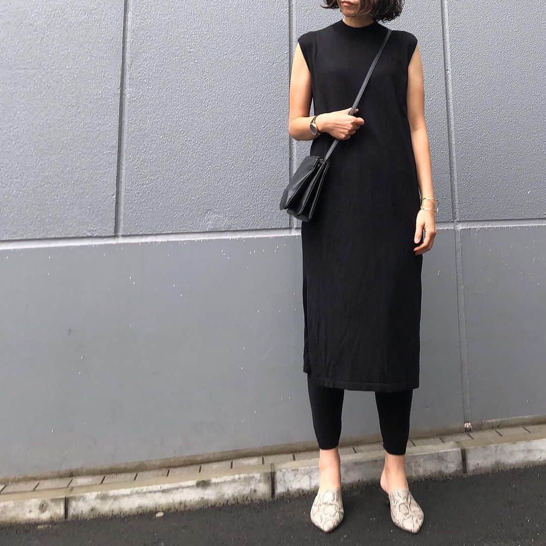 Mameのインスタグラム：「髪切りました✨ いつも素敵に仕上げてくれる担当の方が12月からNYへ美容の勉強に行くそうです🇺🇸 夢をもって頑張る女性って本当にかっこいい✨ あっ、でも来年からの私の髪どうしましょうか笑 . titivate/ur’s 2019AW受注会開催！ 2019年秋冬の新作アイテムをいち早くチェックできるみたいなので、7/19,20の東京会場に私も遊びに行こうかな〜と思っています😊 . @titivatejp#titivate#ティティベイト#titivatestyle#2019AW_titivate展示会 &urs_official#urs_official　#urs_styling#ユアーズ#2019AW_urs展示会」