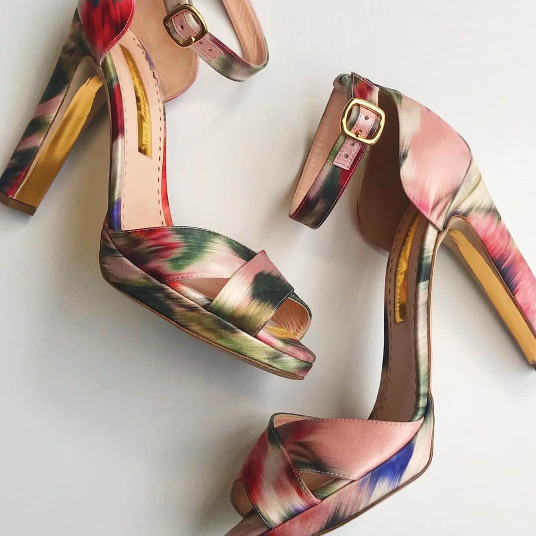 のインスタグラム：「The new romantic | It’s time to get acquainted with our #NewSeason collection | Introducing Meadow in Hazy Floral Satin | Head over to our stories to hear Rupert discussing the design process | #PreFall19 #NewIn #TapToShop #Platform #Sandals」