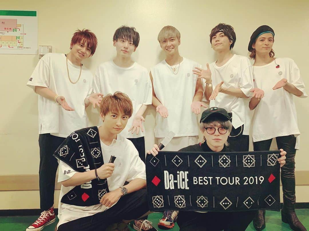 與真司郎さんのインスタグラム写真 - (與真司郎Instagram)「Da-iCE BEST TOUR 2019最高でした👏 You guys killed it💪💪💪」7月10日 21時54分 - shinjiroatae1126