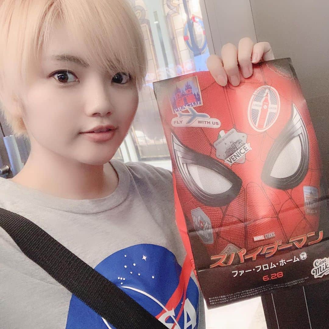  才原茉莉乃さんのインスタグラム写真 - ( 才原茉莉乃Instagram)「#スパイダーマンファーフロムホーム  最高だった！！！！！！！！！！！！！！！ 求めてた #スパイダーマン がそこにあった！！！！！！！！！！ #spidermanfarfromhome #spiderman  #marvel #marvelcomics #marvelcinematicuniverse  #tomholland #マーベル #アメコミコーデ #アメコミ #映画 #movie  #popcorn」7月10日 23時15分 - saihara_0120