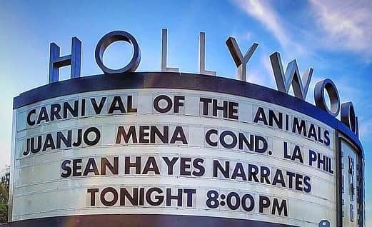 ショーン・ヘイズさんのインスタグラム写真 - (ショーン・ヘイズInstagram)「Snuck a few quick pics backstage at the Hollywood Bowl for the performance of "Carnival of the Animals". It was a wonderful night last night to kick off the Bowl's classical season.  UPDATE:  A FULL and extended video of the behind-the-scenes of putting this performance together is coming in just a bit.  I can't wait to share it with you. 🎹」7月10日 23時11分 - seanhayes