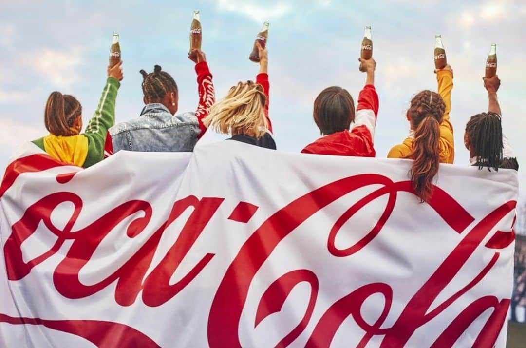 熊谷紗希さんのインスタグラム写真 - (熊谷紗希Instagram)「An incredible #FIFAWWC ⚽️👏🏻 I can’t wait to see #TeamCocaCola again when I welcome you all to #JPN for the #Tokyo2020 Olympic Games🙌🏻 🇯🇵👀🔜🗼 #DareToShine」7月10日 23時20分 - kumagai1017