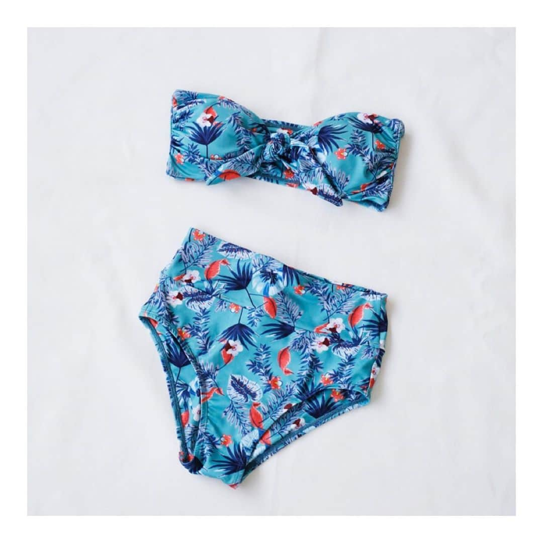 JewelChanges Official Accountさんのインスタグラム写真 - (JewelChanges Official AccountInstagram)「_ SWIM WEAR... BRAND NEW FEMININE HEALTHY . . #unitedarrows#EMMELREFINES#2019SS_EMMELREFINES#emmelrefines #summerfashion #swimwear #bikini #ユナイテッドアローズ #エメルリファインズ#スイムウェア #水着 #ビキニ#レースアップ #バンドゥビキニ」7月10日 23時34分 - emmelrefines