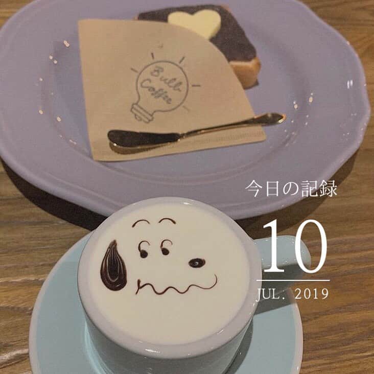 「SNOW」顔認識カメラアプリのグルメインスタ