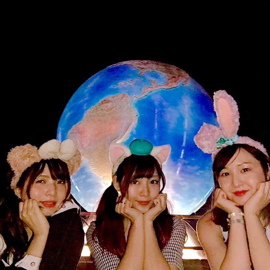 えっちゃんさんのインスタグラム写真 えっちゃんinstagram ほぼオールで行ったけど夜までしっかり楽しんだよ そして今から撮影 アドレナリン全開 ディズニー ダッフィー 3人 ポーズ ディズニーシー ディズニーリゾート Disneysea Disney インスタ