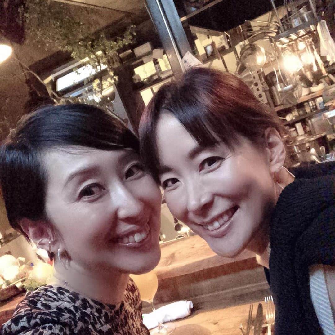 内田恭子さんのインスタグラム写真 - (内田恭子Instagram)「おいしいもの。居心地のいい空間。大好きな友人。幸せでしかないねー。  #girlstime #myfavourite #永遠に話せるかも #内田恭子 #kyokouchida」7月10日 23時45分 - kyoko.uchida.official