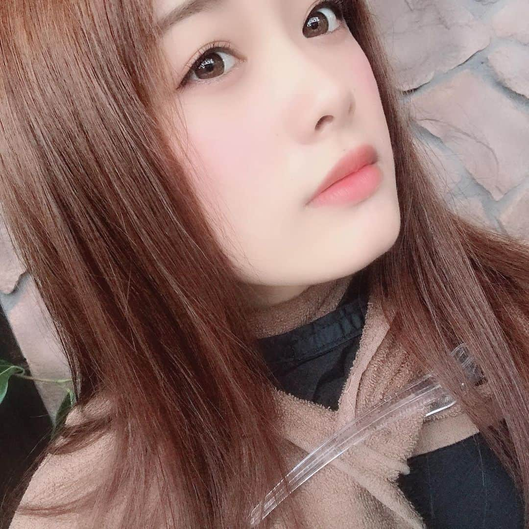 長谷川玲奈さんのインスタグラム写真 - (長谷川玲奈Instagram)「1度明るい色にしましてから色を入れました☺️ 明るい〜〜😳 #途中経過」7月10日 23時48分 - bbg_rena0315