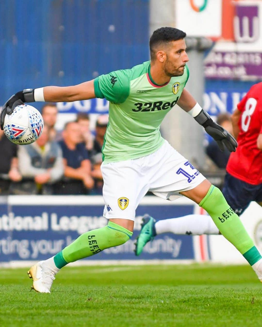 キコ・カシージャさんのインスタグラム写真 - (キコ・カシージャInstagram)「Pre-season #leedsunited #mot 💛💙💛💙」7月11日 5時36分 - kikocasilla