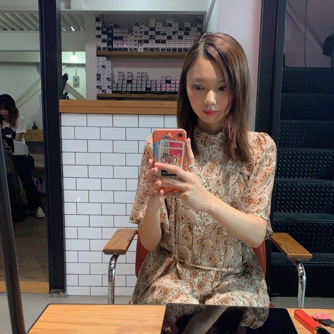 加藤里奈（カトリーナ）さんのインスタグラム写真 - (加藤里奈（カトリーナ）Instagram)「💇🏽‍♀️💇🏽‍♀️💇🏽‍♀️ 『the PARK hair salon』 ビフォーアフターあるよ⏩スワイプ お任せでセットしやすい トレンドヘアーにしてくれる👏👏 @masaakiabee さんありがとうございます！！！ @eightdesign . . #thepark #eightpark #美容院 #美容室 #美容師 #ヘアサロン #サロン #ヘアカット #ヘアカラー #haircolor #hair #hairstyle #haircut #ヘアカタ #ヘアカタログ #ヘアスタイル #ヘアケア #haircare #ヘアメンテナンス #名古屋」7月11日 0時25分 - rinakatoktriiina