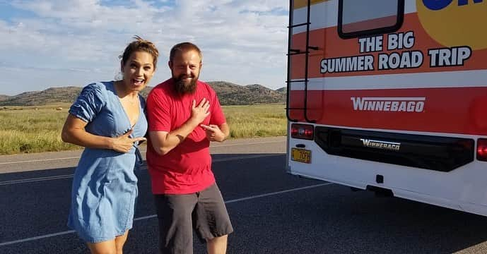 Good Morning Americaさんのインスタグラム写真 - (Good Morning AmericaInstagram)「We love seeing how many fans ran into @ginger_zee on our #GMARoadTrip to Houston!」7月11日 0時32分 - goodmorningamerica