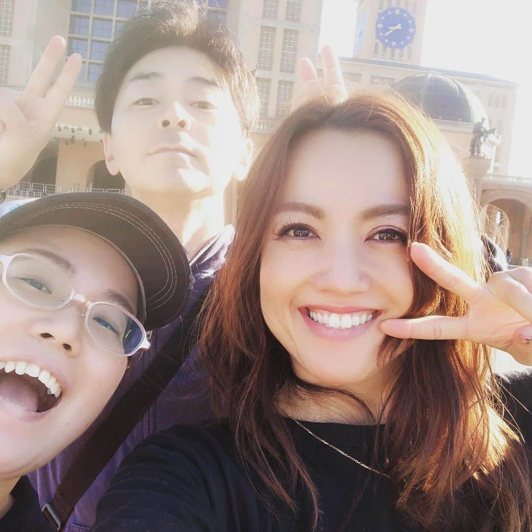 松澤由美さんのインスタグラム写真 - (松澤由美Instagram)「Yesterday ^ - ^  橋本さん  Kよこさん  In Brazil ⭐︎ 今日はこれからお仕事へ行ってきます！  #singer #singerlife #brasil #brazil #af2019 #yumimatsuzawa #oscavaleirosdozodiaco」7月11日 0時52分 - yumimatsuzawa