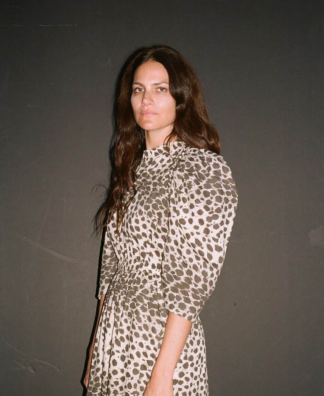 シー ニューヨークさんのインスタグラム写真 - (シー ニューヨークInstagram)「Lovely in leopard 🐆 The Leo Midi Dress #SeaPF19 #leopard」7月11日 1時00分 - seanewyork