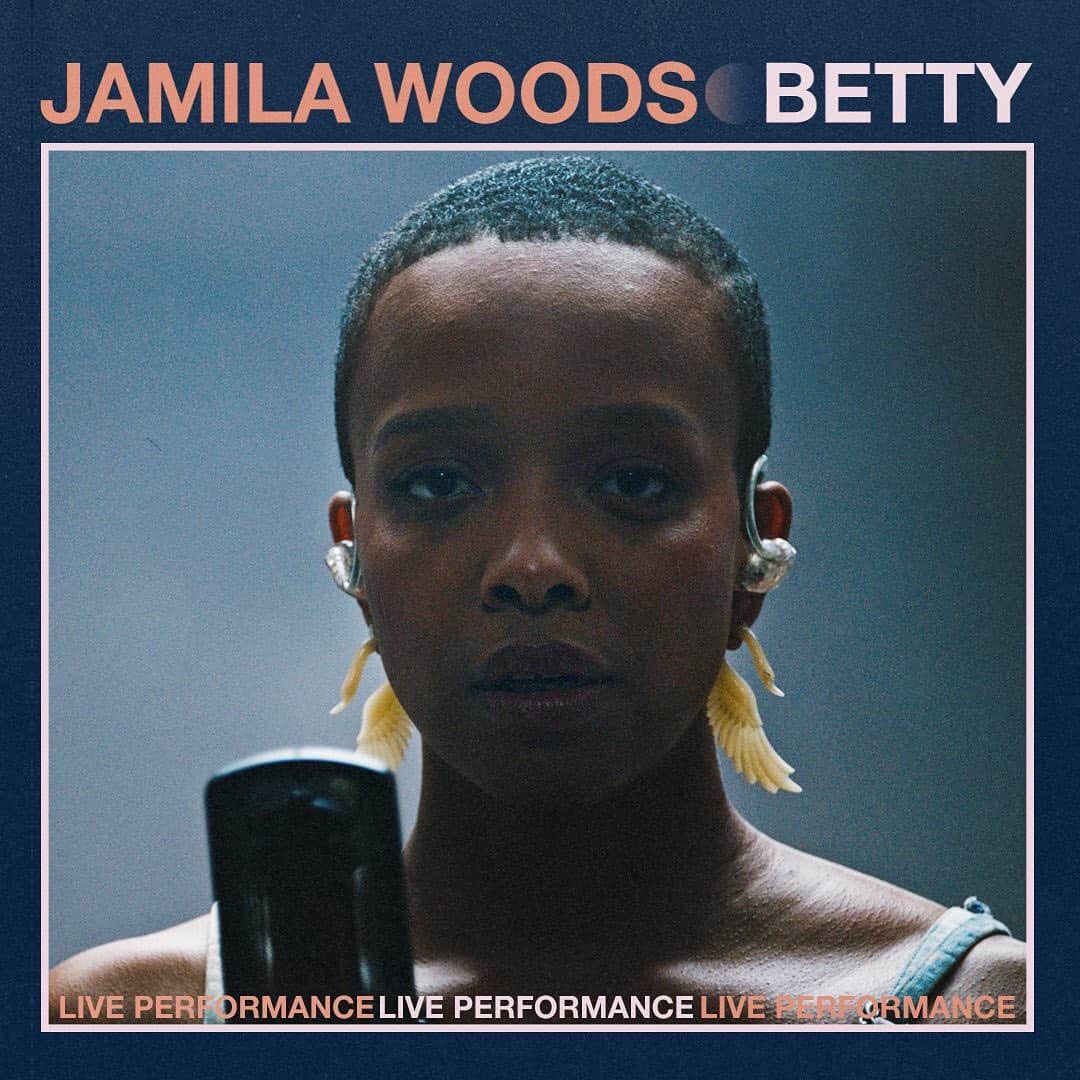 Vevoさんのインスタグラム写真 - (VevoInstagram)「Without a doubt, @jamilawoods brought soul into our NYC studio and left us in our feels✨ Watch her perform "EARTHA" and "BETTY" from her new album, 'LEGACY! LEGACY!' ⠀⠀⠀⠀⠀⠀⠀⠀⠀ ▶️[Link in bio] #JamilaWoods」7月11日 1時01分 - vevo