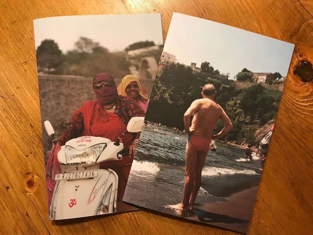 アジズ・アンサリのインスタグラム：「I just released two small photo books through my friends at @dashwood_books in NYC. One book is India, other is Italia. Limited number of signed copies. Order at dashwoodbooks.com or swing by the shop.」