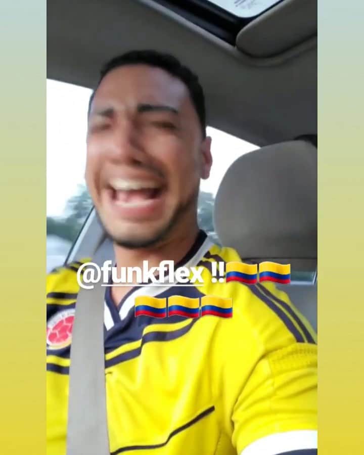 ファンクマスター・フレックスのインスタグラム：「I got these cars sounding like a nightclub! FunkFlex on the set! @litdigitaldjs Vid Via: @ayodj_al.x」