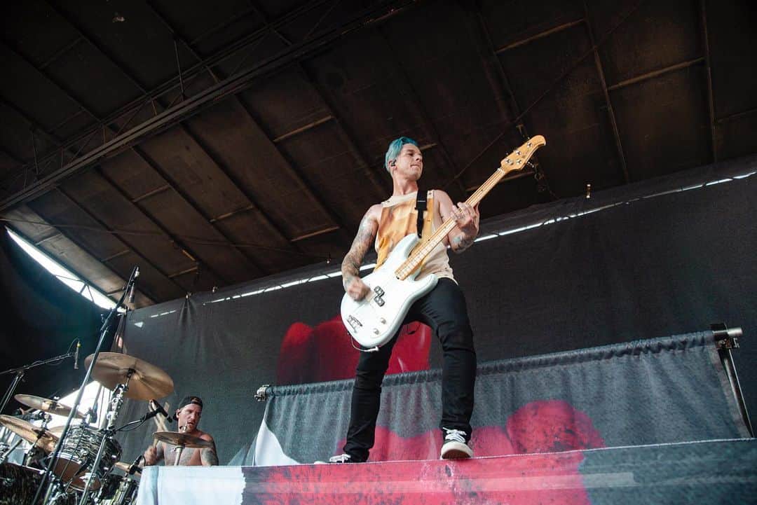 ジャスティン・ヒルズのインスタグラム：「💙 you Michigan! Photo: @itsdannytodd」