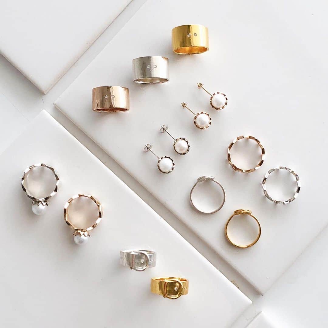 ミキアさんのインスタグラム写真 - (ミキアInstagram)「mikia online store new arrivals! ミキアのオンラインストアーを更新しました。新作が沢山ありますので是非ご覧下さい。  受注生産アイテムはミキアギャラリーでご試着頂けます。 #newarrivals #mikiajewelry #necklace #bracelet #ring #pearl #gold #silver」7月11日 14時40分 - mikiajewelry