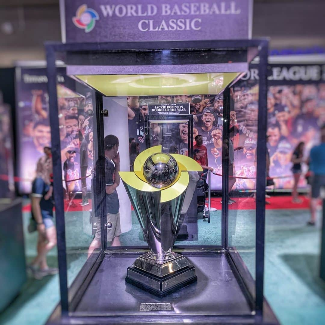 多村仁志さんのインスタグラム写真 - (多村仁志Instagram)「⚾️Playball park 視察。 ・ 日本のオールスター期間中もMLBみたいにすれば良いのに…と少し思いました。 #MLB #MajorLeagueBaseball #Prayballpark #RobertoClemente (MLBにおけるヒスパニック系選手の先駆け的存在であり目標とされる選手)」7月11日 7時02分 - hit_tamu