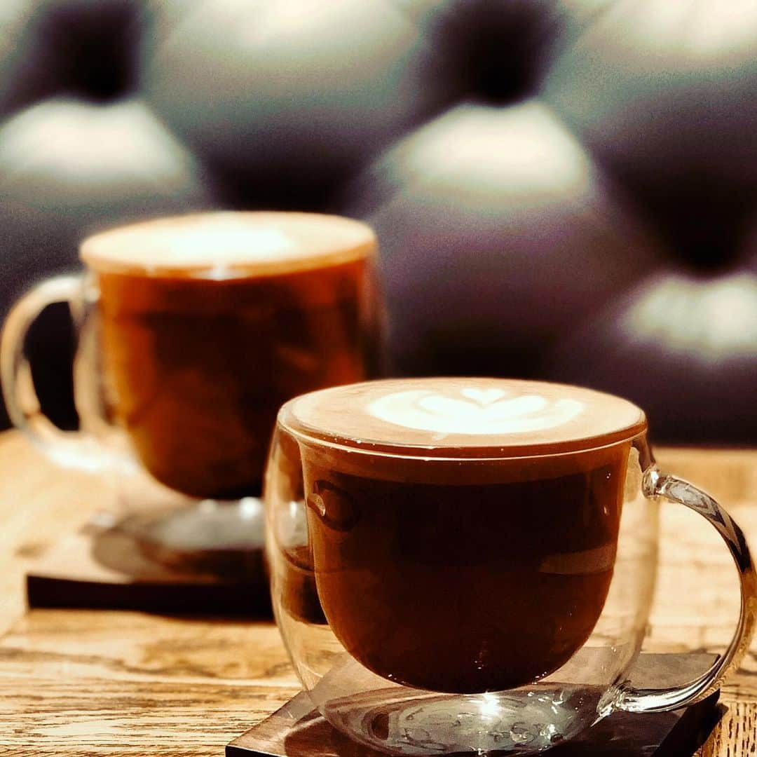 neighbors brunchさんのインスタグラム写真 - (neighbors brunchInstagram)「Fresh cappuccino & latte!!! Be the first to try our new improved coffee beans (๑╹ω╹๑ )  #neighbors brunch  #ネイバーズブランチ #立川カフェ #立川パン屋 #立川コーヒー #ラテ #カプチーノ」7月11日 7時14分 - neighbors_brunch