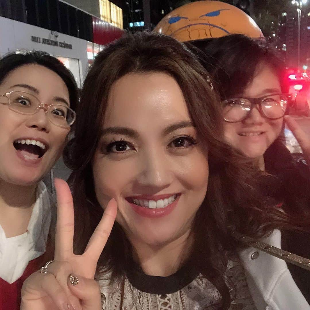 松澤由美さんのインスタグラム写真 - (松澤由美Instagram)「Eu fui na Avenida Paulista  #singer #singerlife #af2019 #paulista #brasil #yumimatsuzawa #oscavaleirosdozodiaco」7月11日 7時22分 - yumimatsuzawa