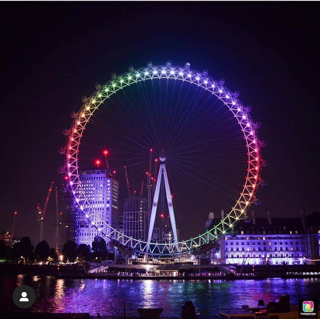 Instagramersさんのインスタグラム写真 - (InstagramersInstagram)「Join @igerslondon with this great photo of the Official London Eye shoted  by @shotsdr & #happyprideinlondon to all with #igerslondon #igersUK #igers」7月11日 7時22分 - igers