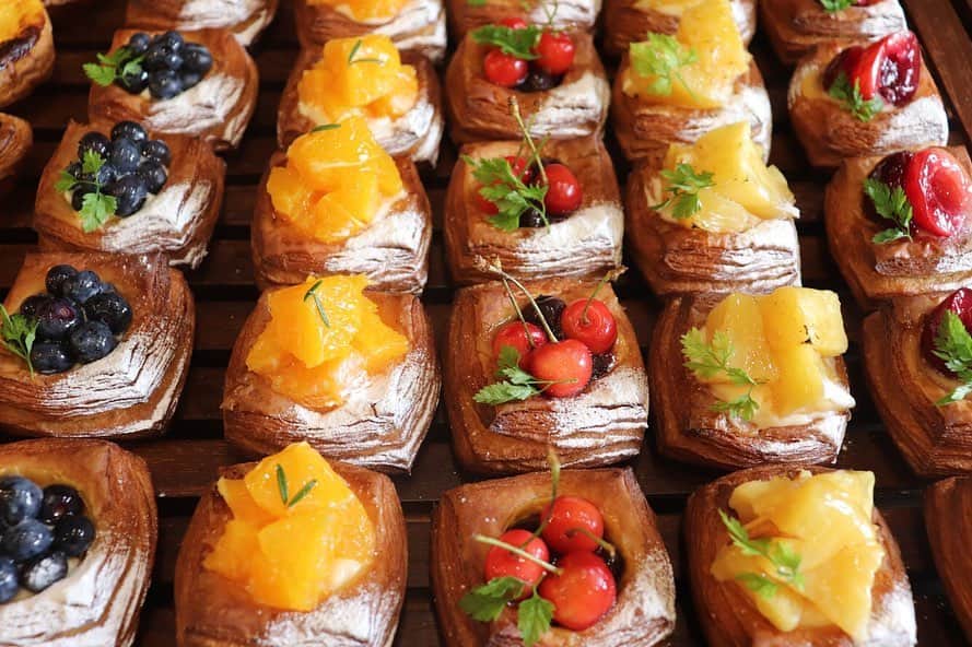 丘の上のパン屋 のグルメインスタ