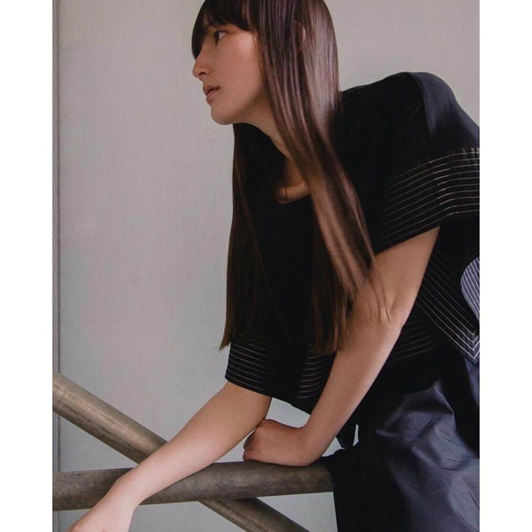 夢子さんのインスタグラム写真 - (夢子Instagram)「. 📷: @claudinebaltazar 💄: @claudinebaltazar . #torontomodel #torontolife #toronto #portraitphotography #portrait #plutinomodels #gunnsmodel #japanesemodel #canadianmodel #mixrace #lovetoronto #allblackoutfit #asianmodel #longhair #naturalmakeup」7月11日 9時09分 - yumeko0421