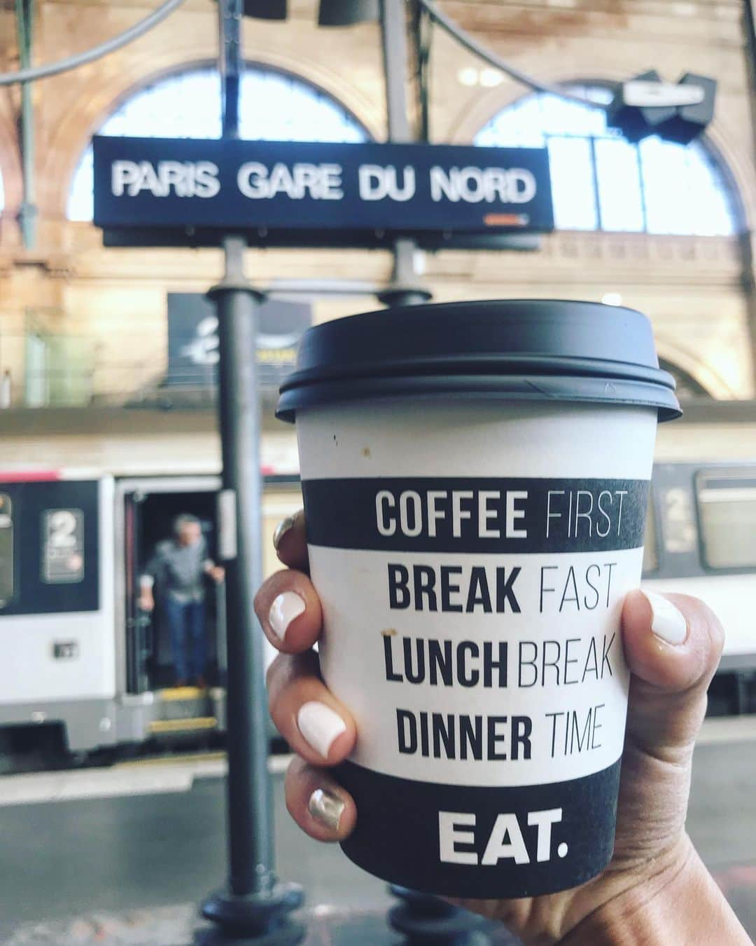 迫田里奈（りなぽよ）さんのインスタグラム写真 - (迫田里奈（りなぽよ）Instagram)「goodmorning...♡ . . coffee飲んで今日も朝トレへ💪🔥 trainingすると充実する👅👅」7月11日 10時12分 - rinapoyo.1129