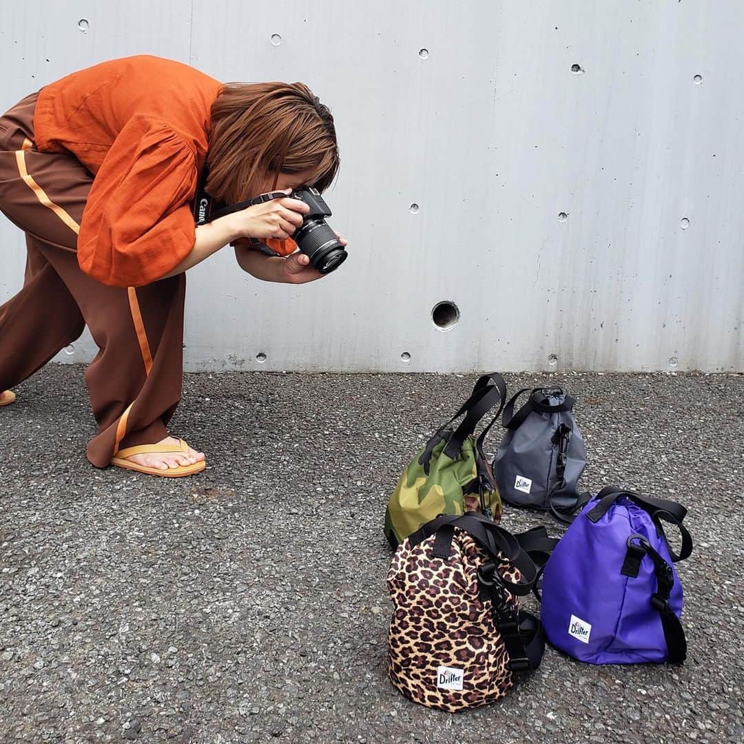 のインスタグラム：「<DRIFTER>  bag ¥3,500+tax code:19092410002630  #journalstandard  #baycrews #drifterbags #ladies #womenswear #fashion @drifter_japan」