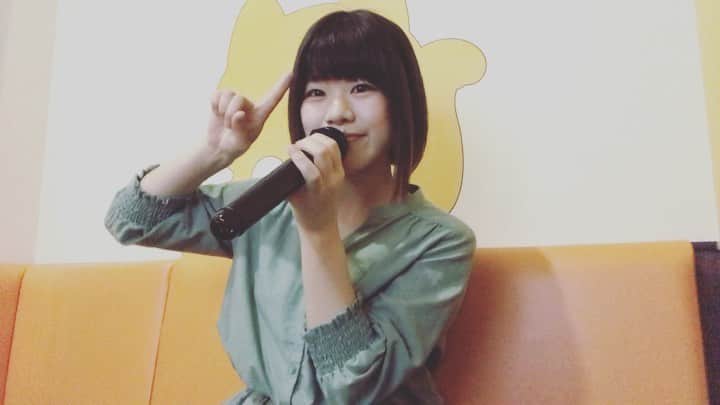 栗原ひとみのインスタグラム：「フォロワーさんあと1人で200人💫願いを込めたムーンライト伝説⚡️🌟 . . . #歌ってみた #ムーンライト伝説 #セーラームーン #カラオケ #フォロワーさん #増えろおおお #くりうた #followｍe #instalove #instalike #sing #anime #japanesegirl #sailormoon」