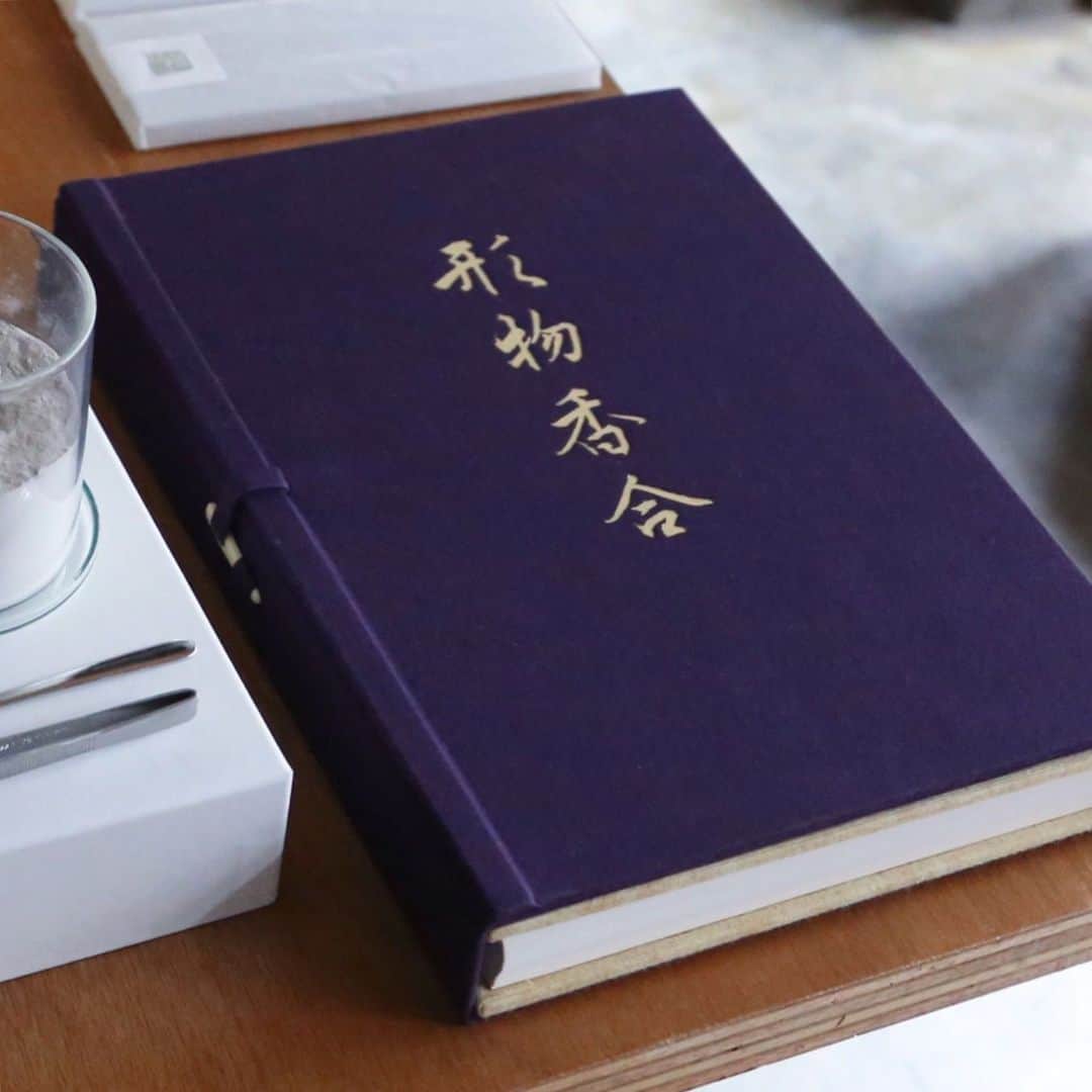nostos booksのインスタグラム