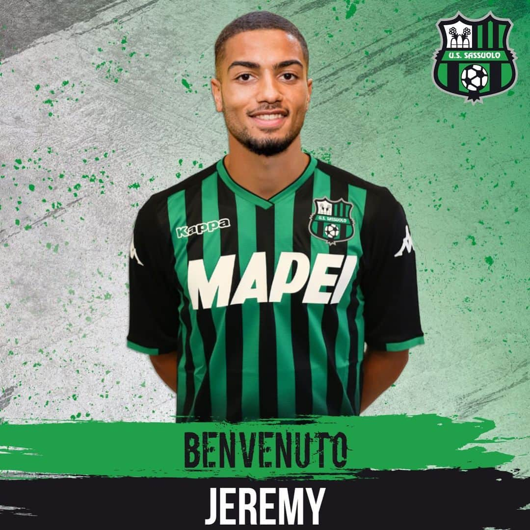 USサッスオーロ・カルチョさんのインスタグラム写真 - (USサッスオーロ・カルチョInstagram)「#Calciomercato: dal Borussia Dortmund arriva il difensore classe '94 Jeremy #Toljan!  Benvenuto @jeremytoljan 😊  #ForzaSasol 🖤💚」7月12日 0時02分 - sassuolocalcio