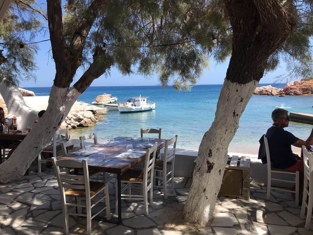 トームさんのインスタグラム写真 - (トームInstagram)「#BeachHouse #AntiParos #Greece #tometravels」7月11日 22時41分 - tomenyc