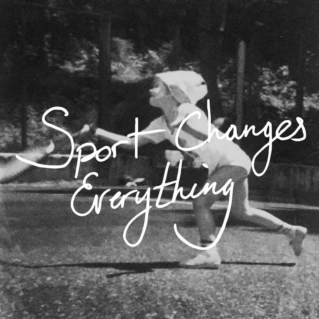 マリア・シャラポワのインスタグラム：「Sport matters because it is the greatest school of lessons, teachers, and perseverance.  #SportChangesEverything」