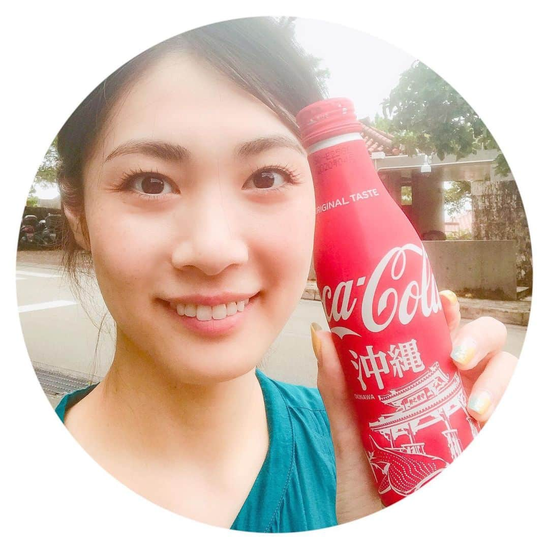 加藤侑紀さんのインスタグラム写真 - (加藤侑紀Instagram)「首里城で買った首里城コーラ！中身はプレーン！ ・ 在首里城買的沖繩當地首里城可樂！內裝原味！ ・ ・ #首里城 #ご当地コーラ #沖縄限定 #原味 #プレーン #ご当地 #當地限定 #可樂 #可口可樂 #コーラ #旅好き女子 #タビジョ #cocacola  #okinawatrip」7月12日 0時00分 - youki_katoo