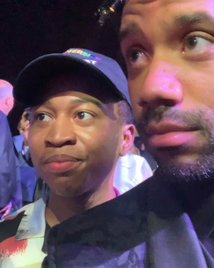 ラッセル・ウィルソンのインスタグラム：「What u doin’ back!? What I tell u last year @TheShiggyShow & take Dancin machine @Danrue with u.. 😂😂😂 #Espys」