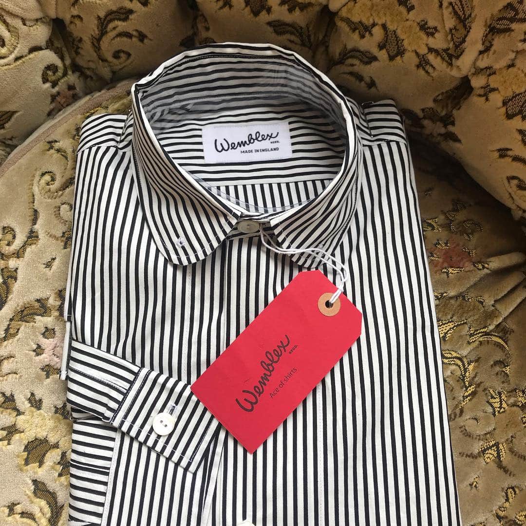 長谷川踏太のインスタグラム：「wemblex shirt arrived from uk 🇬🇧 thanks @barnzley  @wemblex_」