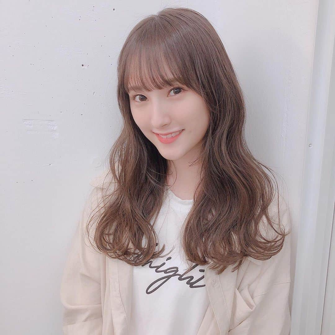 植木南央さんのインスタグラム写真 - (植木南央Instagram)「#newhaircolor ⠀ 柔らかくてかわいい色になりました☺️ ⠀」7月11日 16時32分 - 70_naoueki