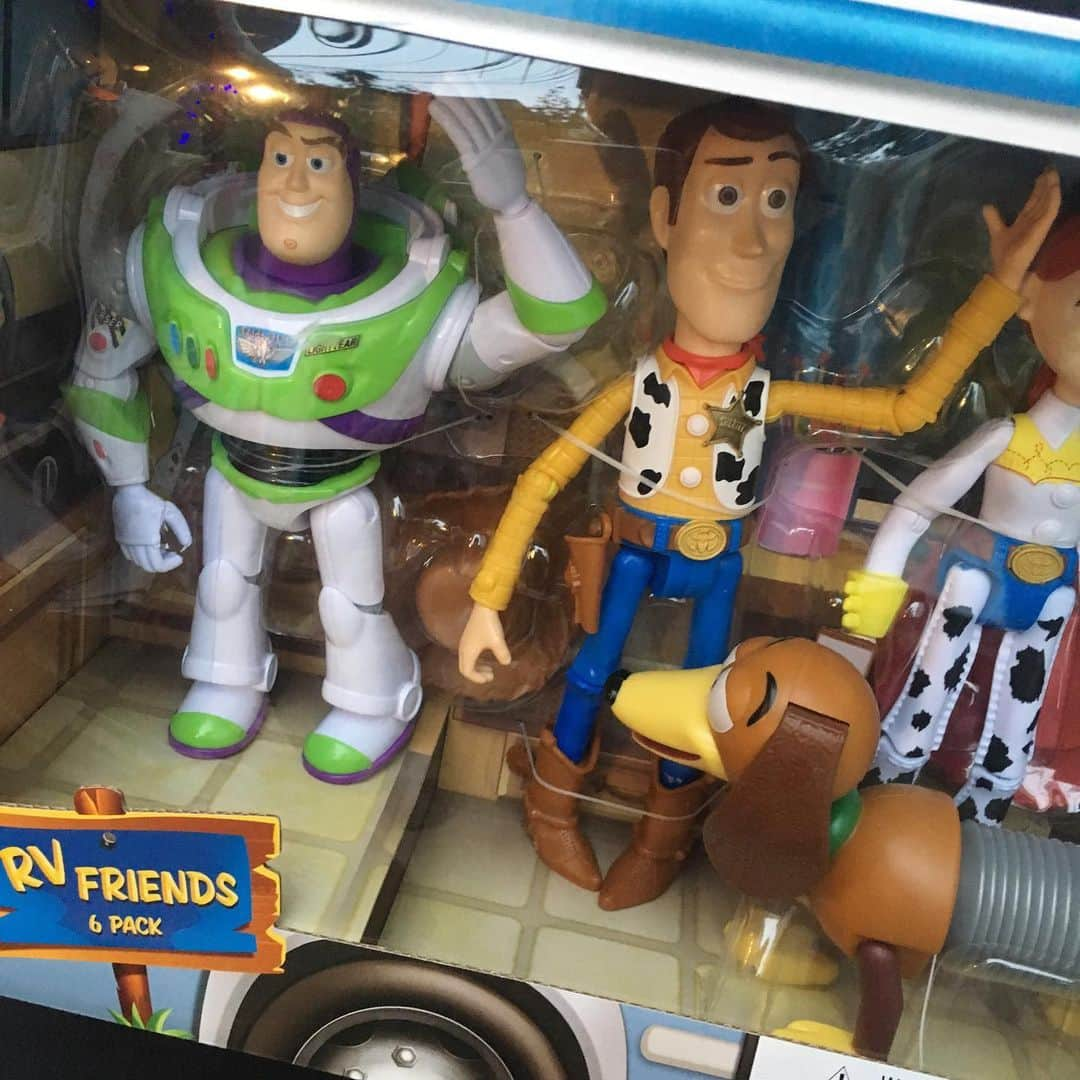 おもちゃやSPIRALさんのインスタグラム写真 - (おもちゃやSPIRALInstagram)「TOY STORY 4 RV FRIENDS 6Pack 入荷しました！  15000円です！」7月11日 18時23分 - spiral_toy