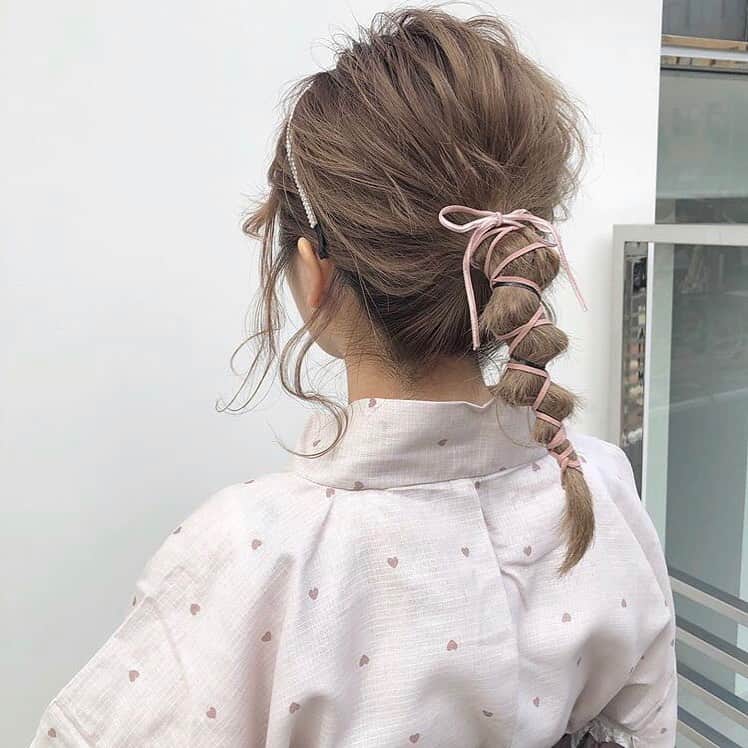 ピュアラモ オフィシャルさんのインスタグラム写真 ピュアラモ オフィシャルinstagram Mokawhite さんのヘアアレンジ紹介 Moka Arrange 浴衣にも合う にょろあみ 紐巻き付けるだけでまた雰囲気かわれちゃう 髪色 ヘアカラー