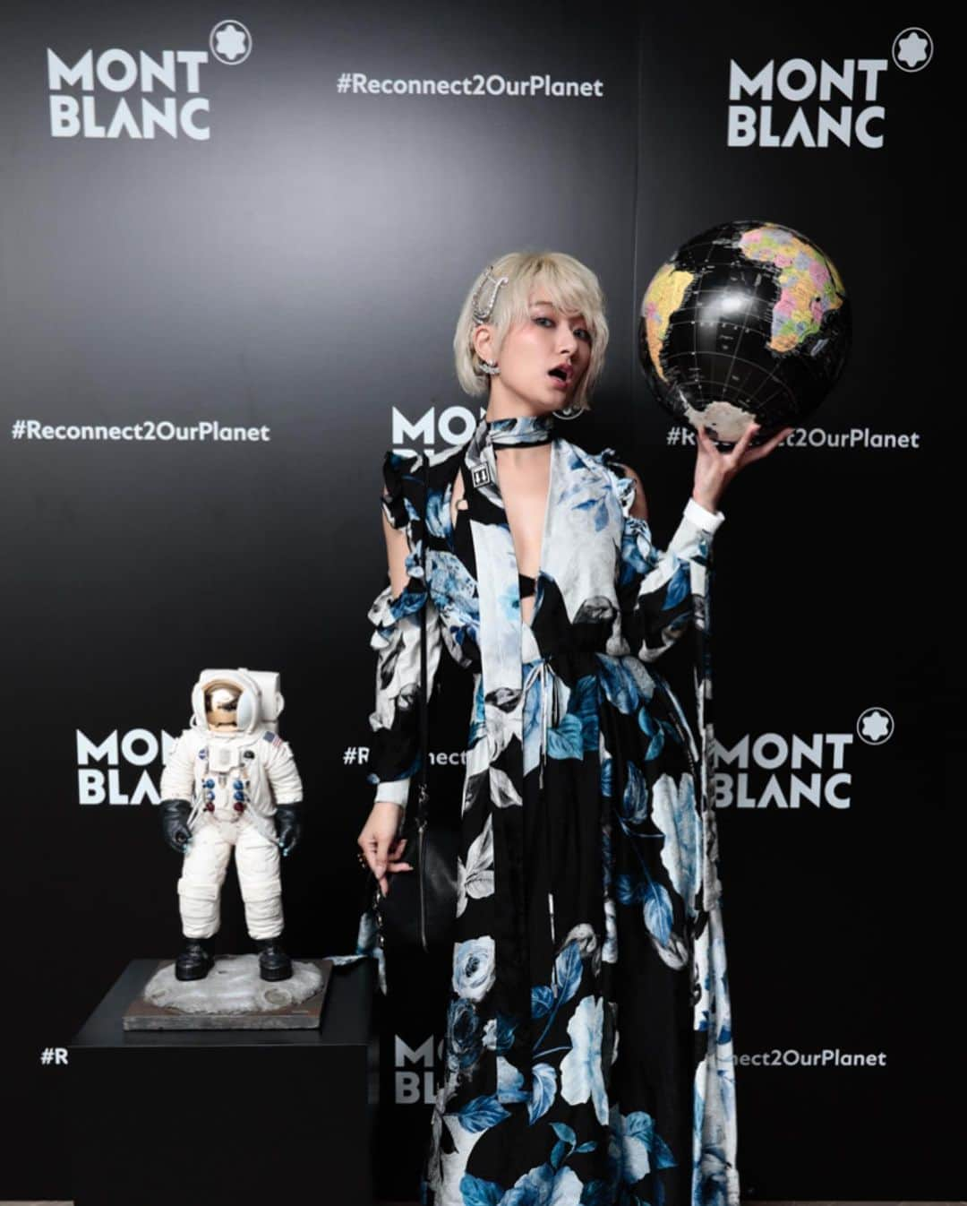 中川友里さんのインスタグラム写真 - (中川友里Instagram)「@montblanc  @montblanc_jpn  #starwalker #party」7月11日 20時12分 - darayunya